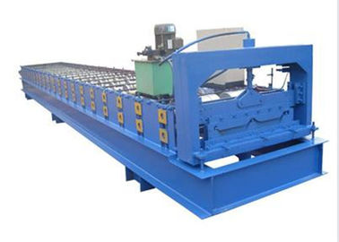 Porcellana Rotolo automatico completo che forma le macchine che fanno le mattonelle di PPGI per la costruzione della Camera fornitore