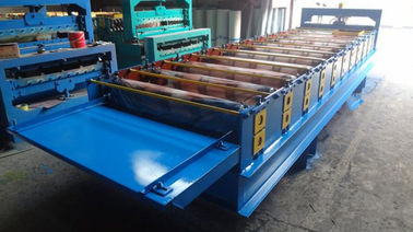 rotolo ad alta velocità del pannello del tetto 3kw che forma macchina facendo uso della bobina d'acciaio galvanizzata fornitore