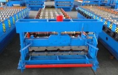 rotolo ad alta velocità del pannello del tetto 3kw che forma macchina facendo uso della bobina d'acciaio galvanizzata fornitore